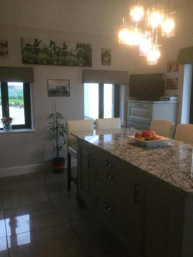 Tullybeggs B&B Clifden Dış mekan fotoğraf